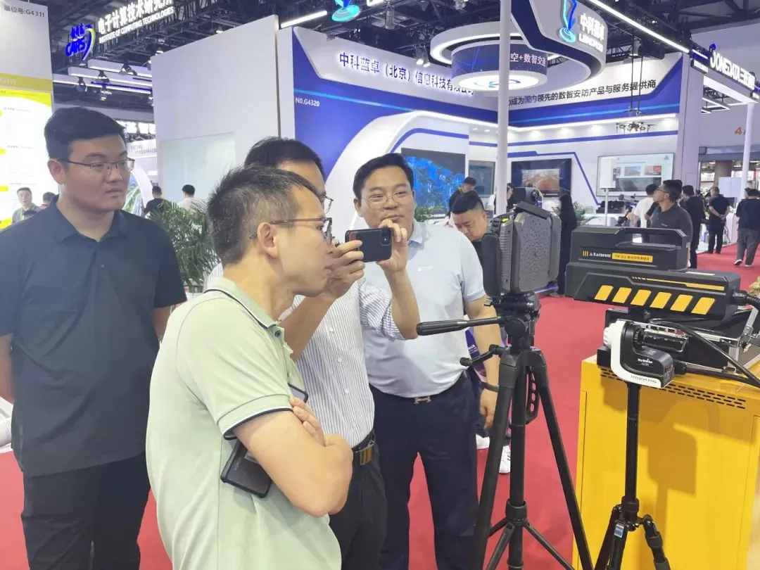 Xianheng Electrical Technology (Hangzhou) Co., Ltd.Showcases Cutting-Edge Solutions at the 17th China International Railway Technology and Equipment Exhibition
